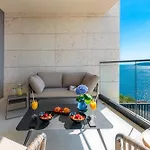 Luxury Su
